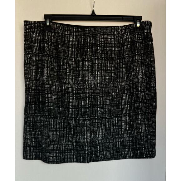 Worthington Modern Knit Black and White Short Skirt Size XL - Picture 3 of 7